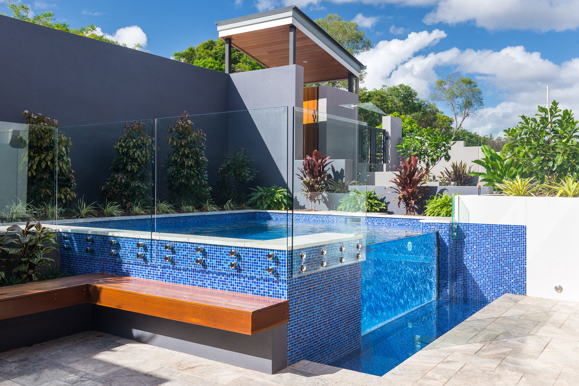 Brisbane Above Ground Pool Window - Pool Windows Pty Ltd